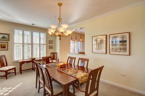 271 E Railroad Ave #303, Bartlett, IL 60103 photo 14