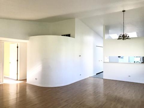 1318 Concord Ct, Elgin, IL 60120 photo 7