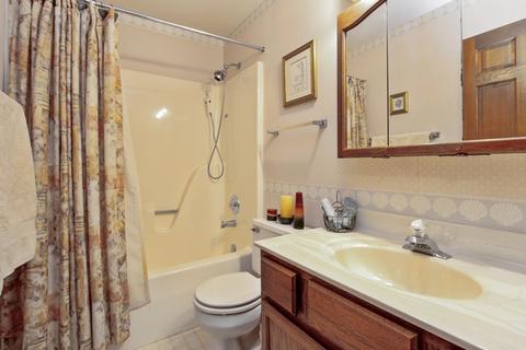 3100 W Bretons Dr, Mchenry, IL 60050 photo 14