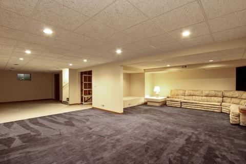 3100 W Bretons Dr, Mchenry, IL 60050 photo 15