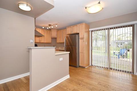 159 Thunderbird Trl, Carol Stream, IL 60188 photo 9