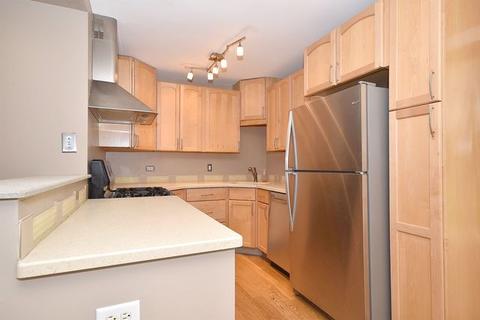 159 Thunderbird Trl, Carol Stream, IL 60188 photo 6