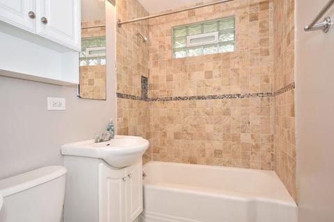 159 Thunderbird Trl, Carol Stream, IL 60188 photo 16