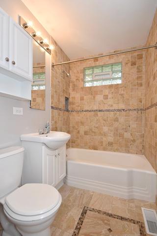 159 Thunderbird Trl, Carol Stream, IL 60188 photo 15