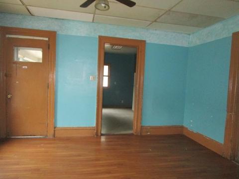 74 S Crystal St, Elgin, IL 60123 photo 12