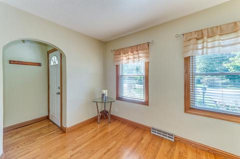 151 E 2nd Ave, New Lenox, IL 60451 photo 5
