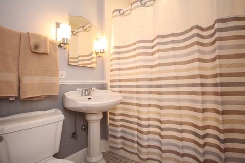 227 N Porter St, Elgin, IL 60120 photo 14