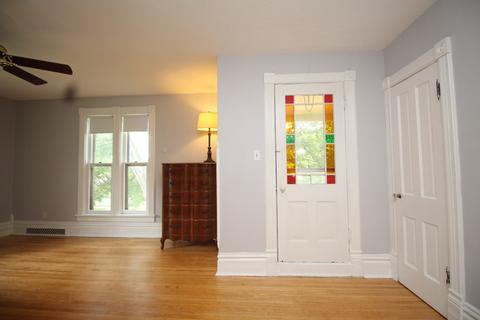 227 N Porter St, Elgin, IL 60120 photo 15