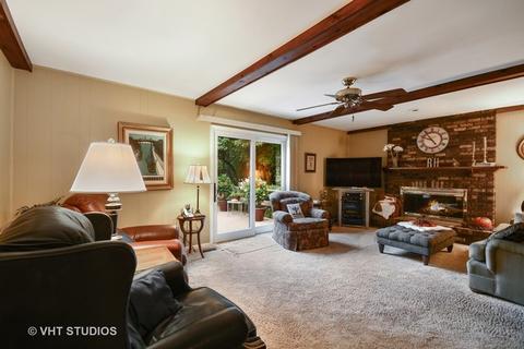 1657 Apache Dr, Naperville, IL 60563 photo 10