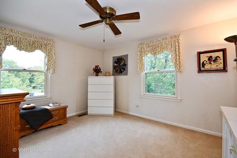 1657 Apache Dr, Naperville, IL 60563 photo 17