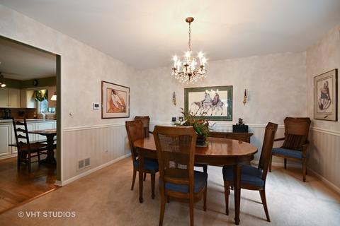 1657 Apache Dr, Naperville, IL 60563 photo 9