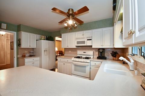 1657 Apache Dr, Naperville, IL 60563 photo 6
