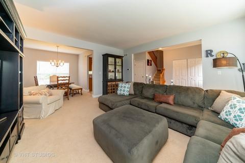 175 Prescott Dr, Bartlett, IL 60103 photo 3