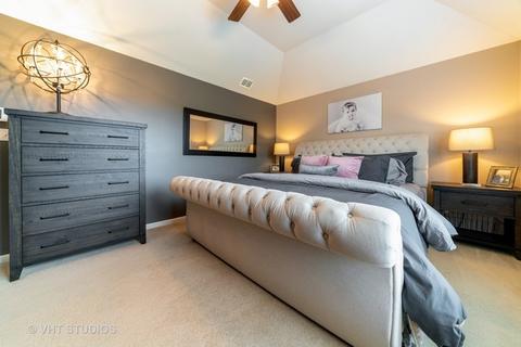 175 Prescott Dr, Bartlett, IL 60103 photo 8