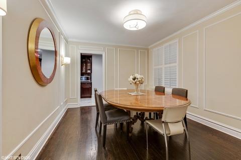 210 E Pearson St #2B, Chicago, IL 60611 photo 5