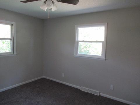 1501 Powers Ln, Champaign, IL 61821 photo 10