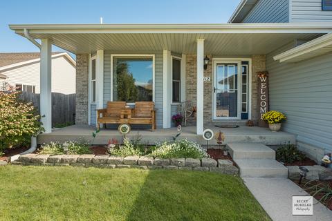 2112 Cumberland Dr, Plainfield, IL 60586 photo 2