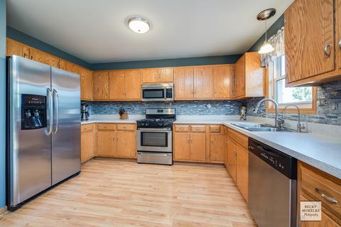 2112 Cumberland Dr, Plainfield, IL 60586 photo 9