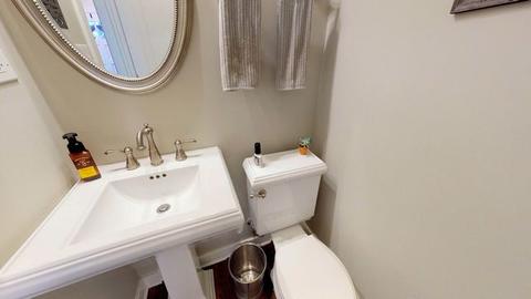 374 S Commonwealth Ave, Elgin, IL 60123 photo 21