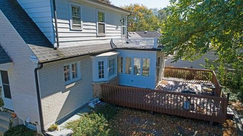 374 S Commonwealth Ave, Elgin, IL 60123 photo 28