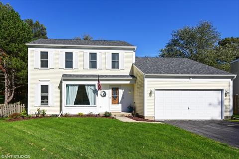 1055 Meghan Ave, Algonquin, IL 60102 photo 1