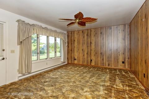 205 Arrowhead Dr, Minooka, IL 60447 photo 9