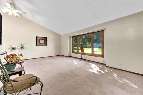 21 W324 Tee Ln, Itasca, IL 60143 photo 9