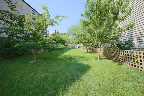 646 E Bowen Ave, Chicago, IL 60653 photo 11
