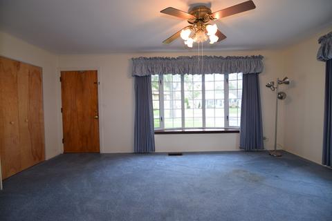2611 Park St, Rolling Meadows, IL 60008 photo 2