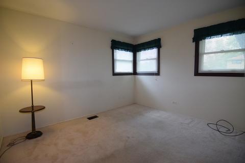 2611 Park St, Rolling Meadows, IL 60008 photo 12