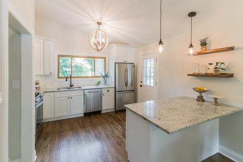 812 Cadillac Dr, Wheaton, IL 60187 photo 4