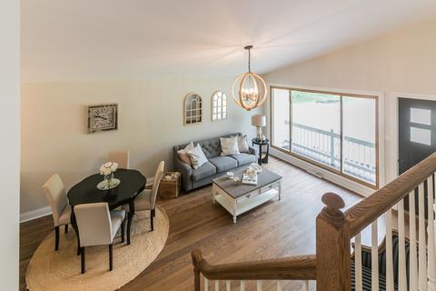 812 Cadillac Dr, Wheaton, IL 60187 photo 14