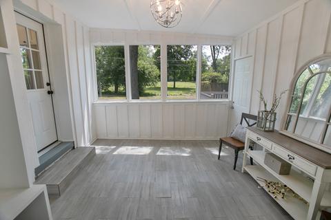 812 Cadillac Dr, Wheaton, IL 60187 photo 9