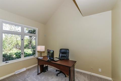 1120 Thousand Oaks Dr, Bartlett, IL 60103 photo 15