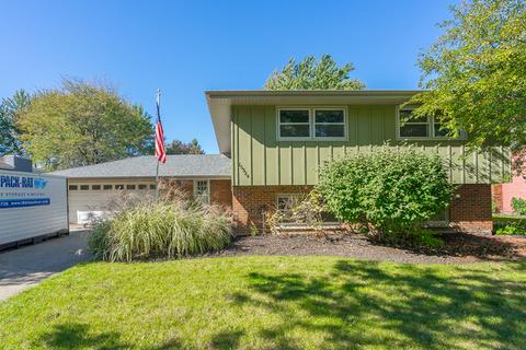 25324 W Willow Dr, Plainfield, IL 60544 photo 1