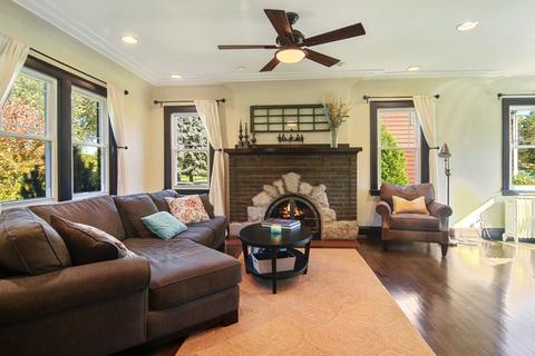 439 Mors Ave, Wheeling, IL 60090 photo 5