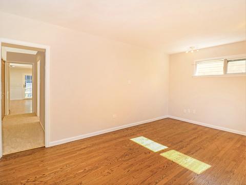 1207 Campbell Ave, Wheaton, IL 60189 photo 3