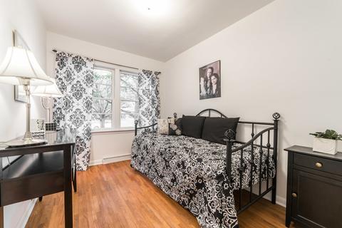 516 E High St, Sycamore, IL 60178 photo 18
