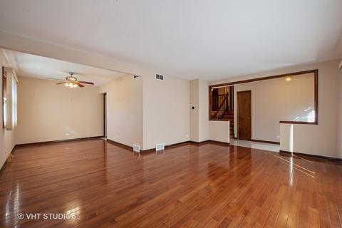 26 Inner Circle Dr, Des Plaines, IL 60016 photo 4