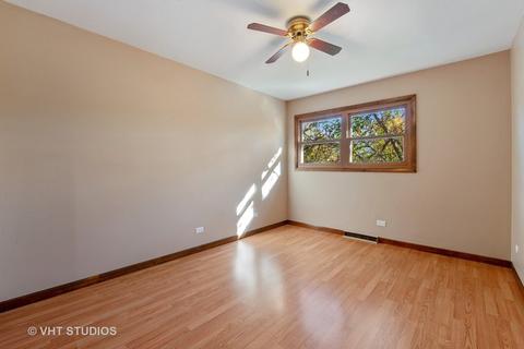 26 Inner Circle Dr, Des Plaines, IL 60016 photo 11
