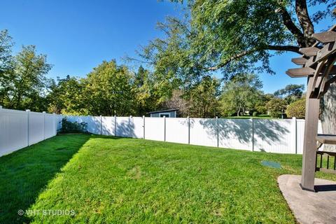 26 Inner Circle Dr, Des Plaines, IL 60016 photo 20