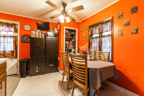 8363 S Keating Ave, Chicago, IL 60652 photo 5