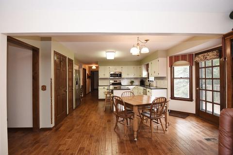 159 Christina Cir, Wheaton, IL 60189 photo 13
