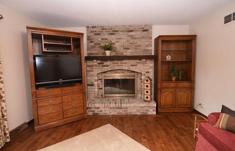 159 Christina Cir, Wheaton, IL 60189 photo 14