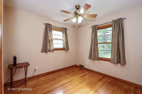 506 Wilcox Ave, Elgin, IL 60123 photo 6
