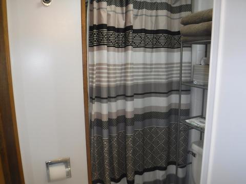 506 Wilcox Ave, Elgin, IL 60123 photo 11
