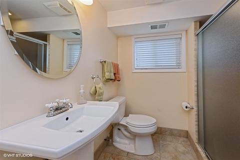 370 Dulles Rd, Des Plaines, IL 60016 photo 13