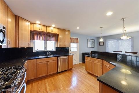 370 Dulles Rd, Des Plaines, IL 60016 photo 4