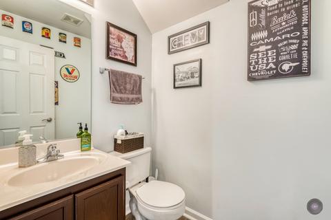 2432 Dickens Dr, Aurora, IL 60503 photo 9