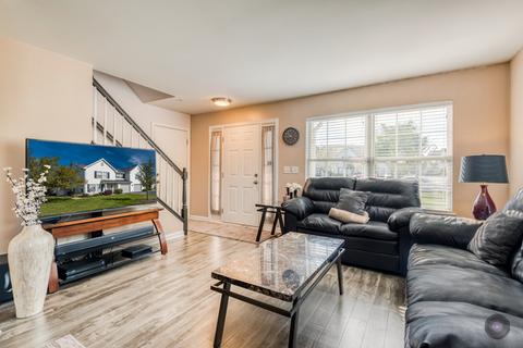 2432 Dickens Dr, Aurora, IL 60503 photo 7